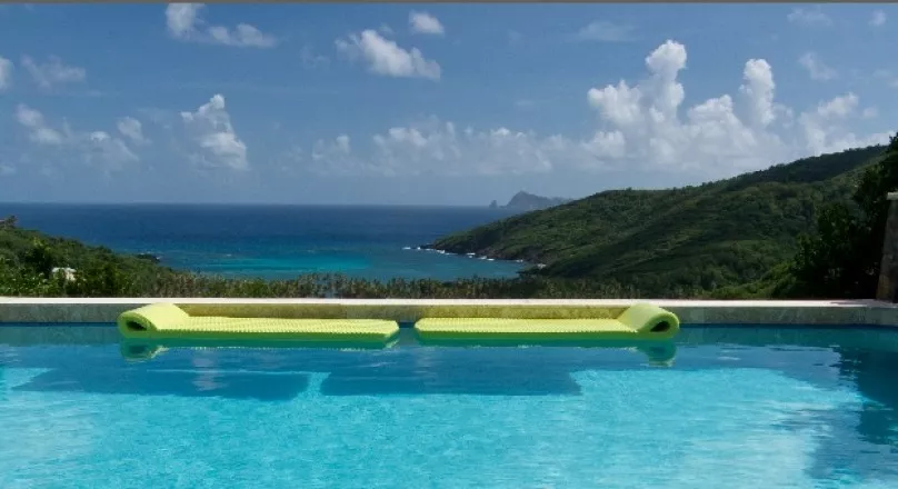 Bay Tree Luxury Villa