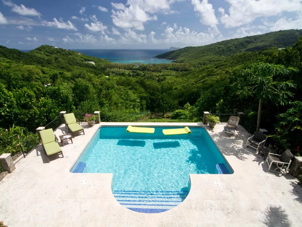 Bay Tree Luxury Villa