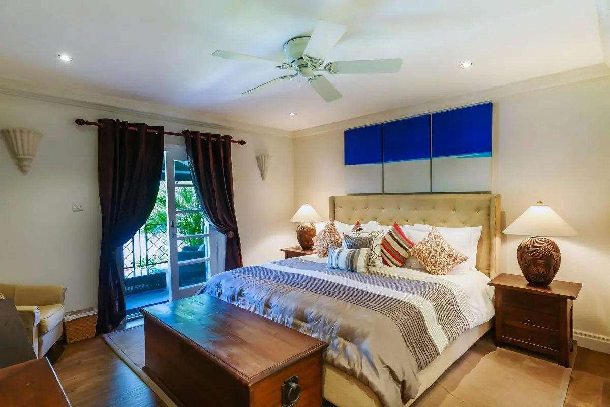 Mullins Bay 11, Jalousie