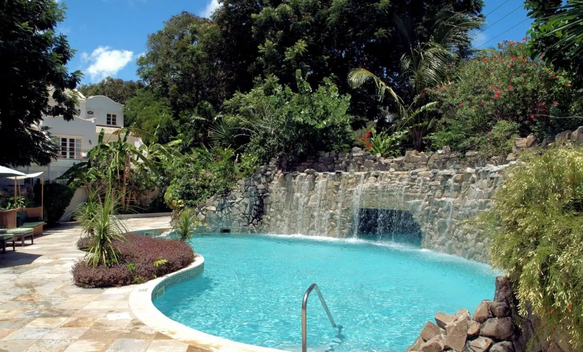 Mullins Bay 11, Jalousie